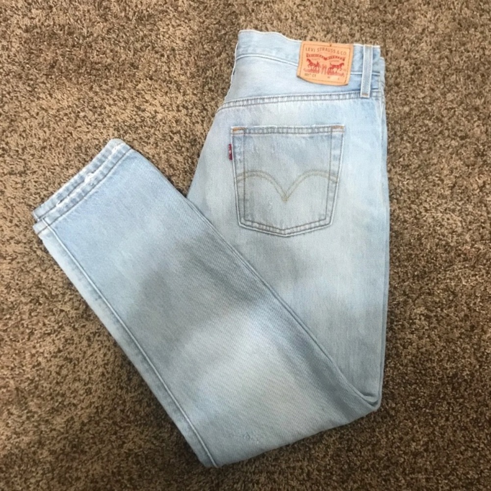 LEVI 501 CROPPED HIGH WAISTED JEANS
